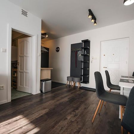 Apartamento Anavrin apartman- csendes lakás a belváros közepén Pécs Exterior foto