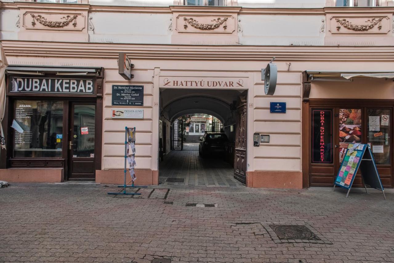 Apartamento Anavrin apartman- csendes lakás a belváros közepén Pécs Exterior foto