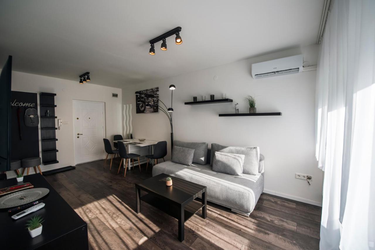 Apartamento Anavrin apartman- csendes lakás a belváros közepén Pécs Exterior foto
