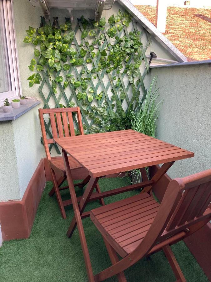 Apartamento Anavrin apartman- csendes lakás a belváros közepén Pécs Exterior foto
